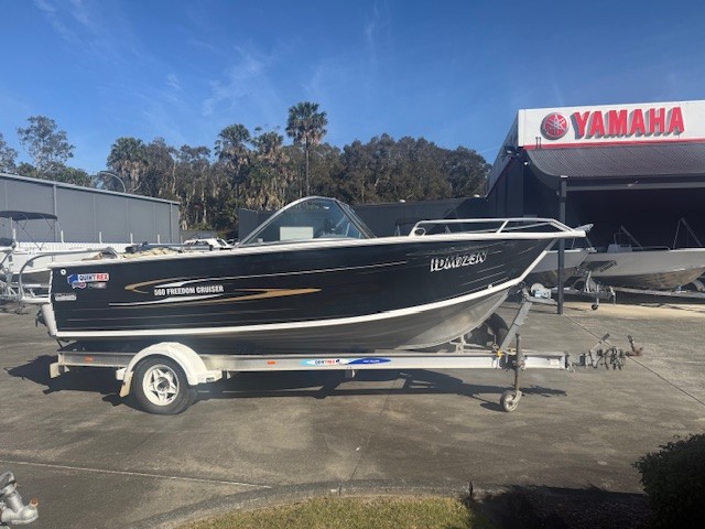 560 Freedom Cruiser